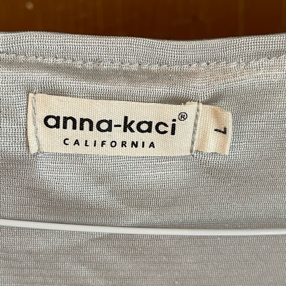 Silver sequin dress.  Worn once.  Size L - Picture 4 of 10